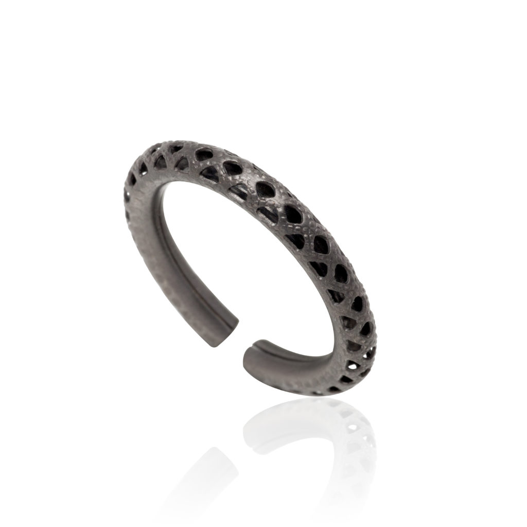Lace ring black