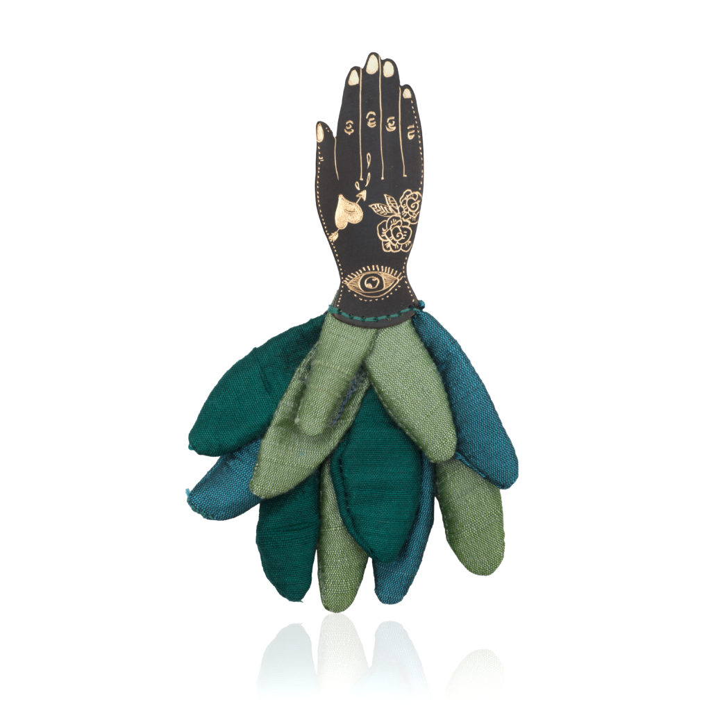 Fatima Hand pin
