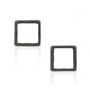 Square stud earrings black