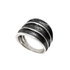 The black ring