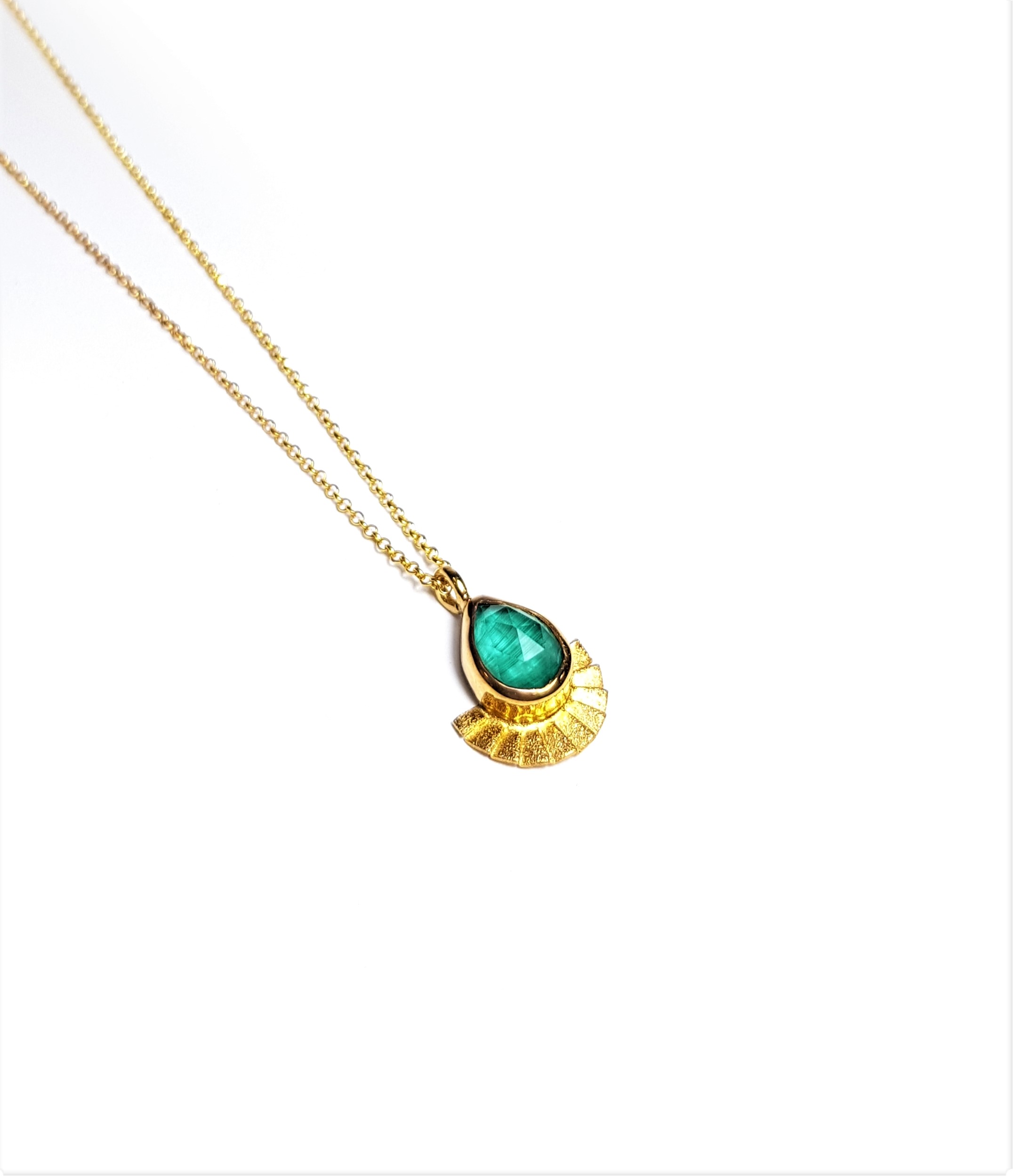 Chrysocolla quartz pendant