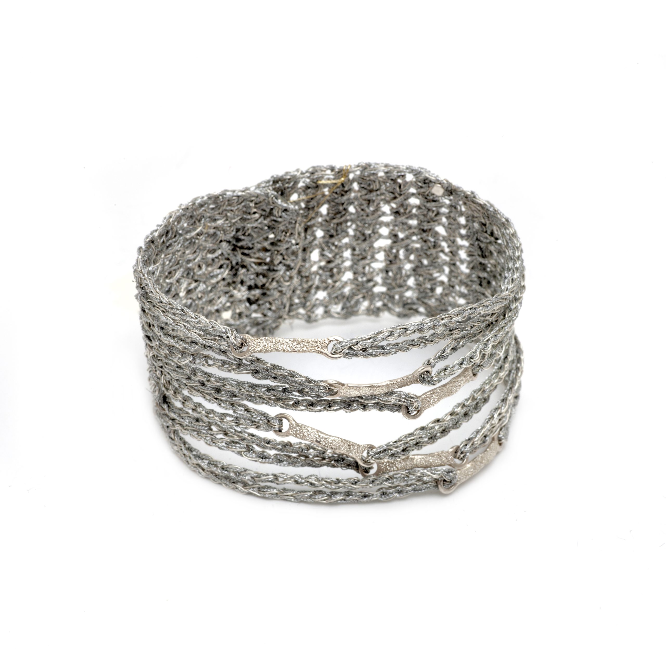 Fence bracelet