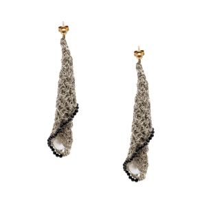 Earrings bud