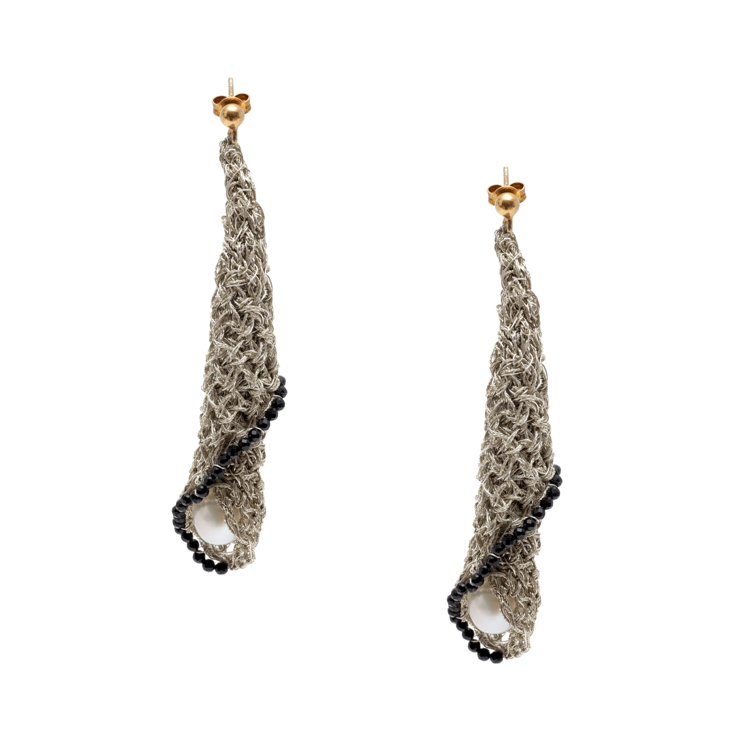 Earrings bud