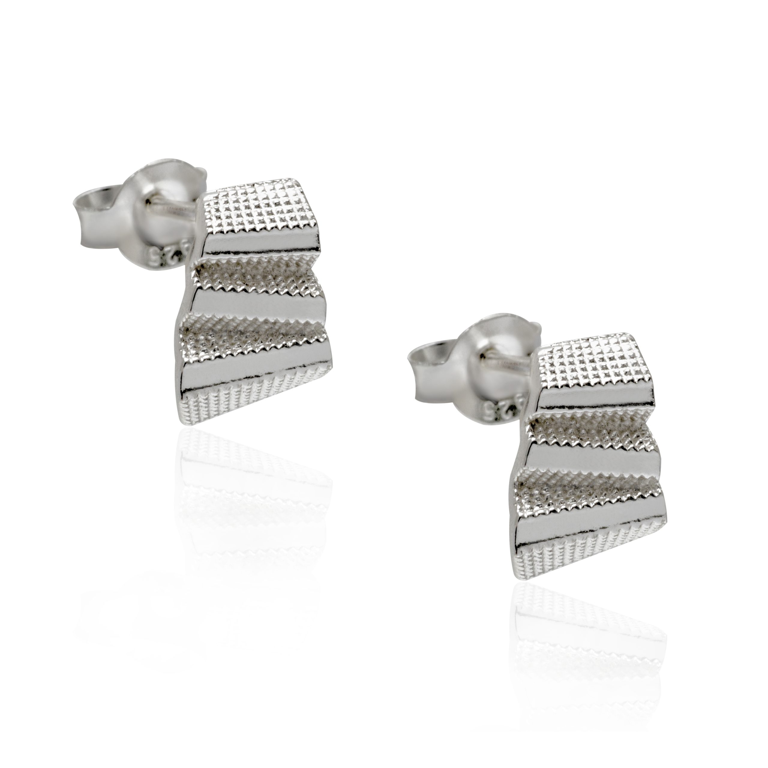 Wave earring