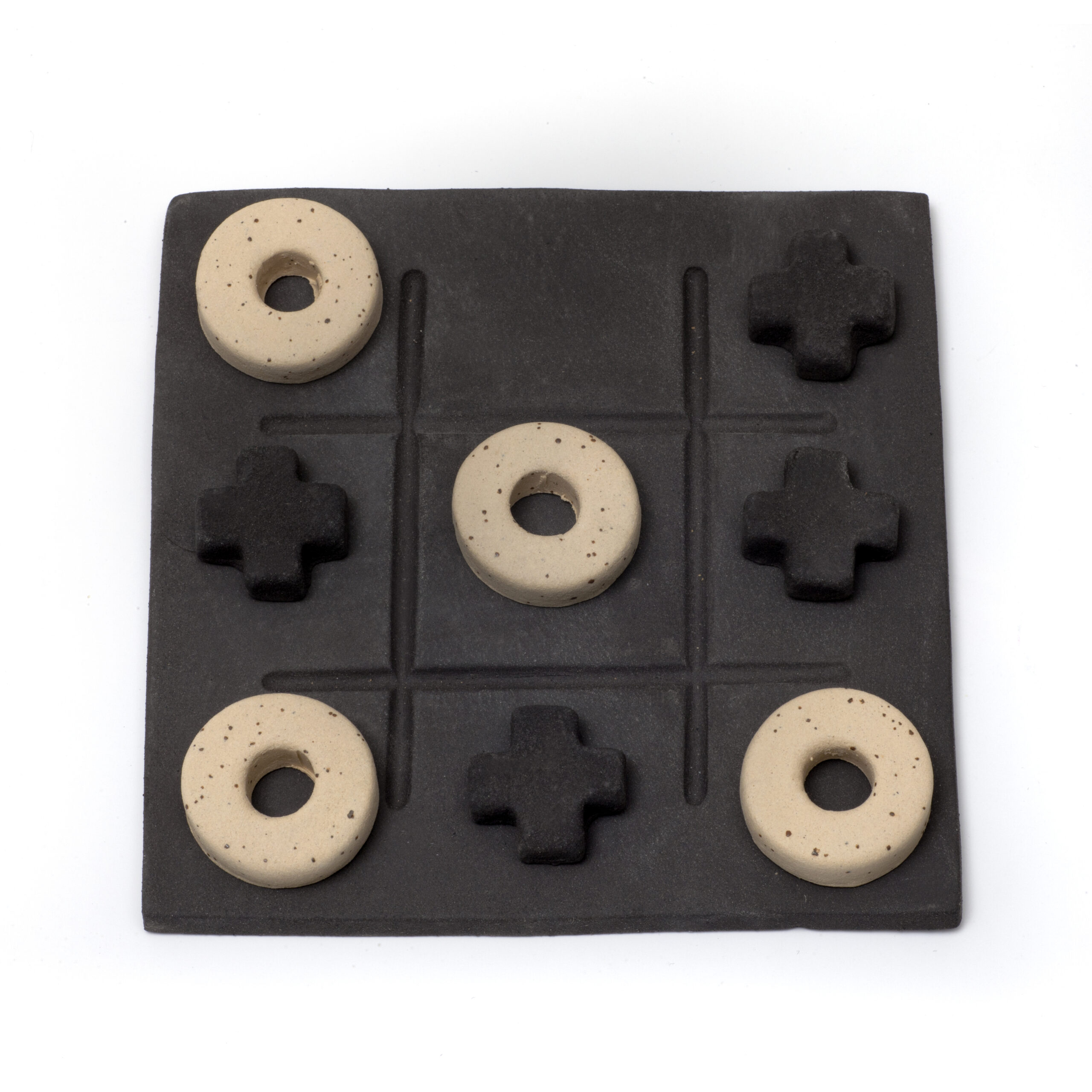 Tic tac toe charm black & white