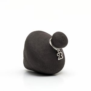 Lucky spinning top black