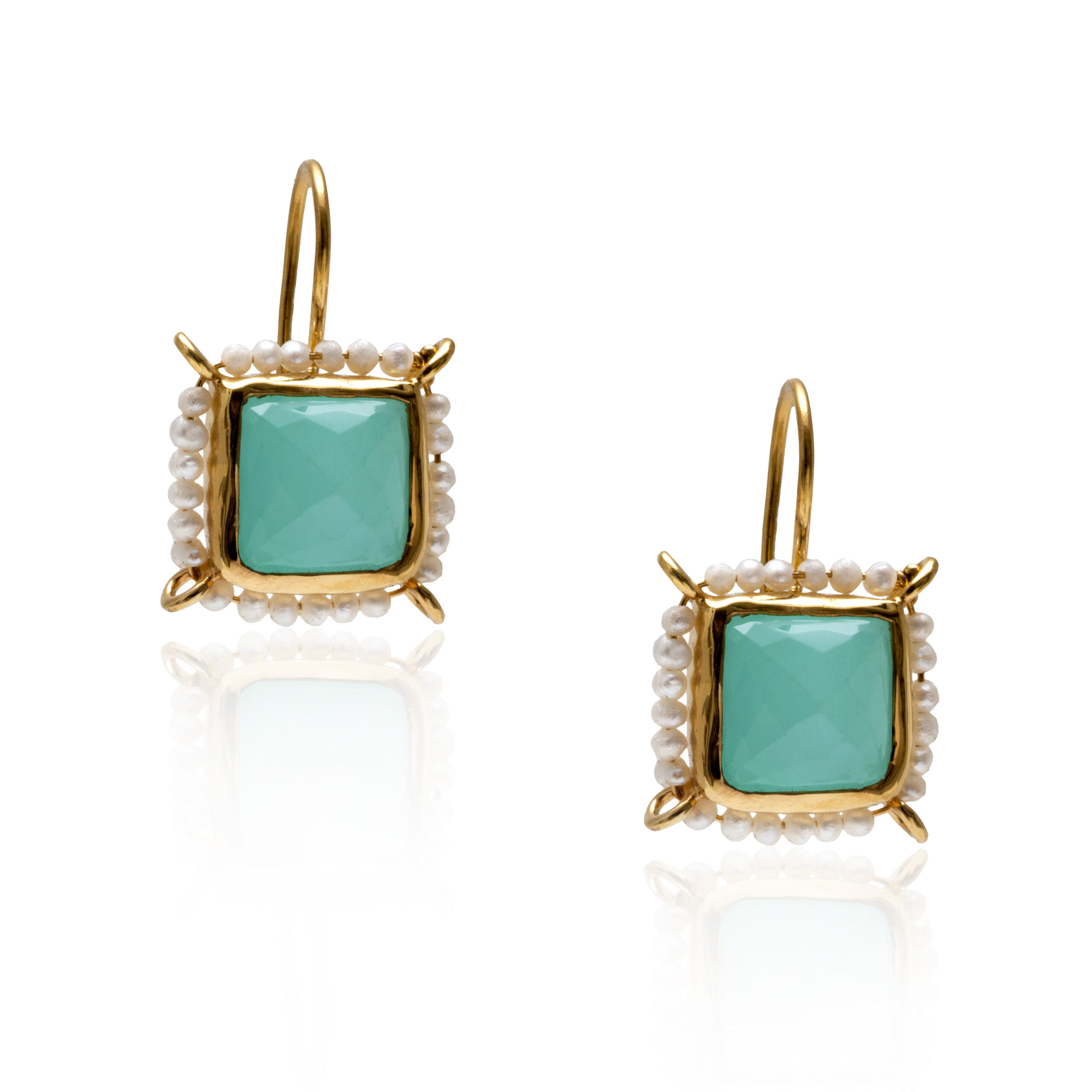 Chalcedony quartz square earrings