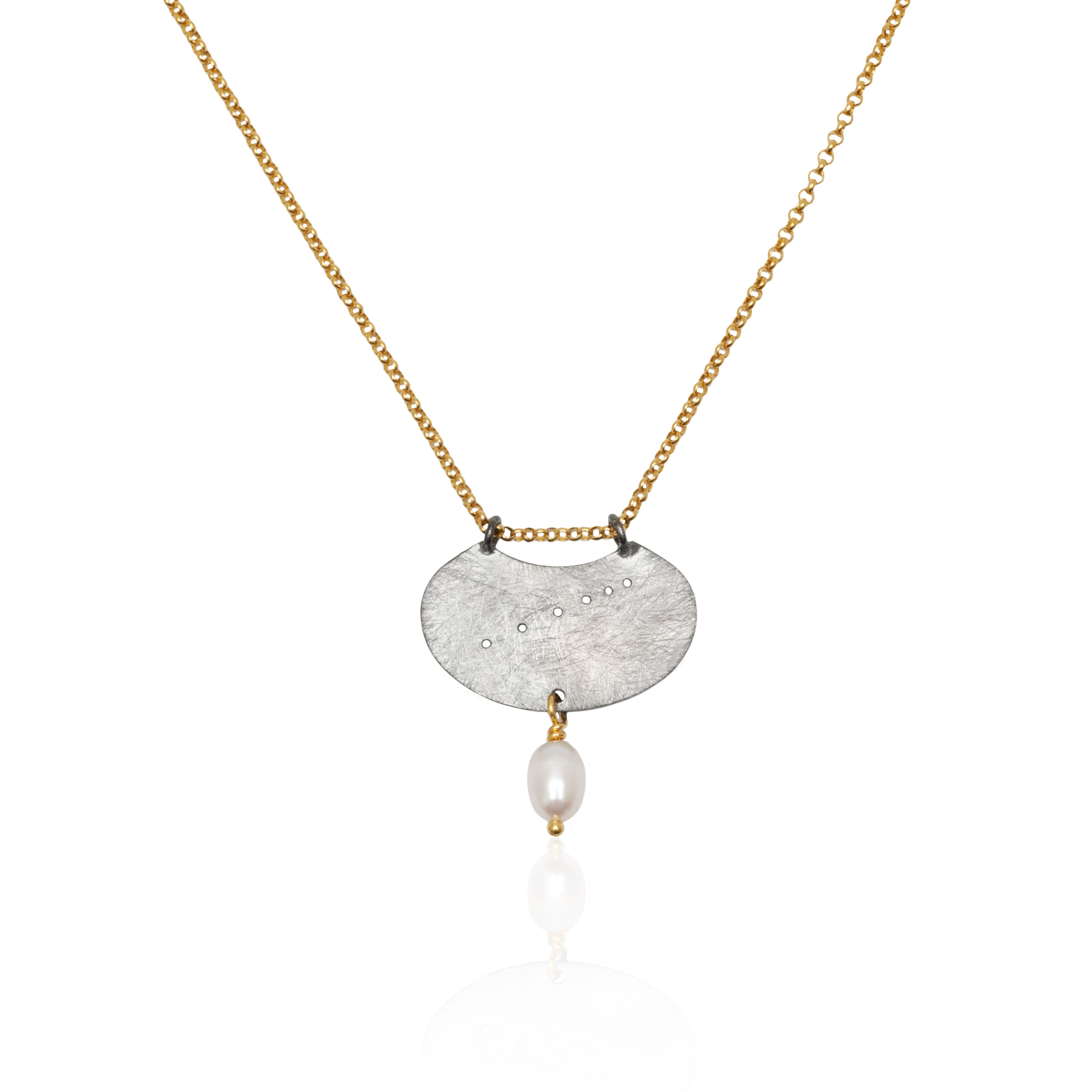 Geometric necklace with precious stone