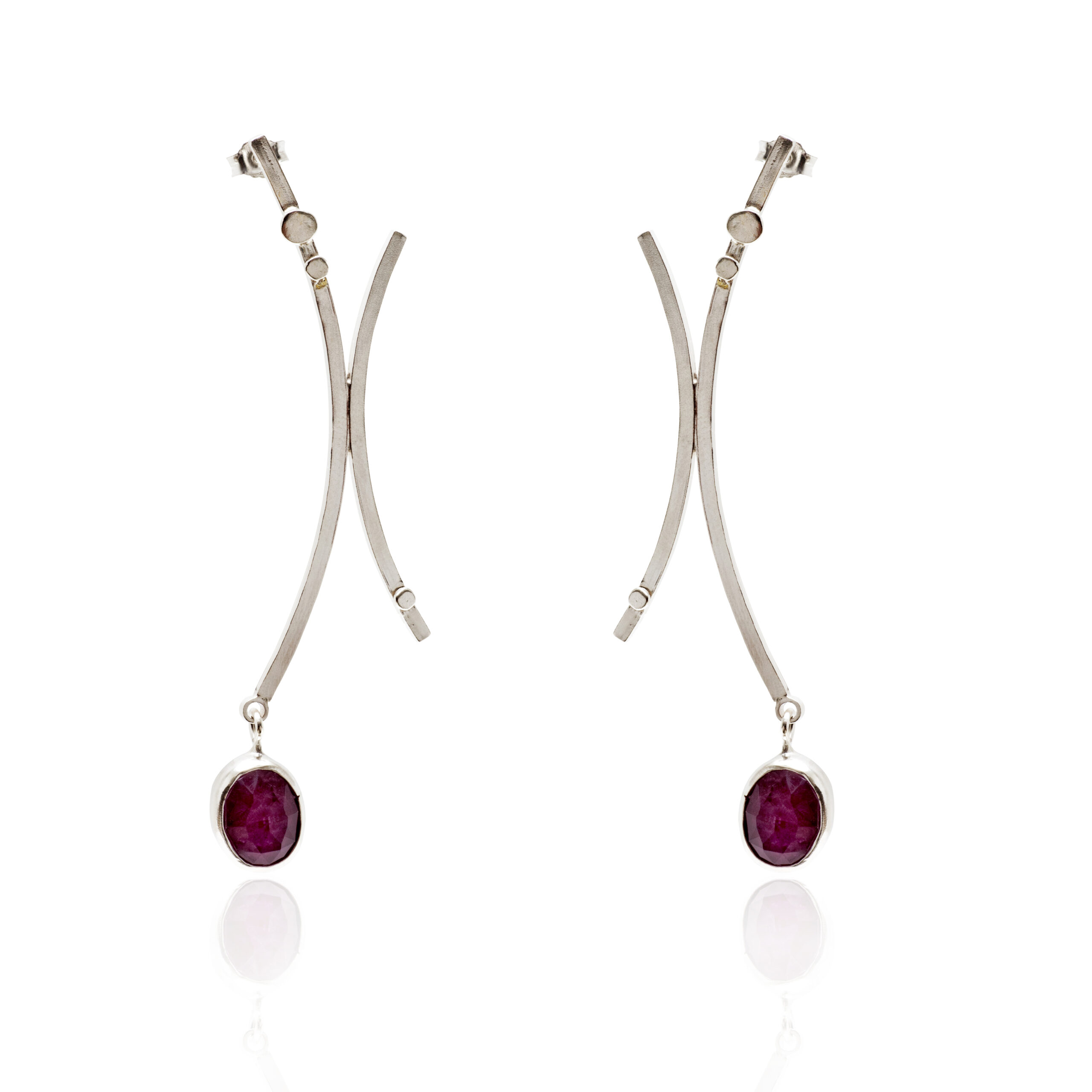 Long earrings ruby