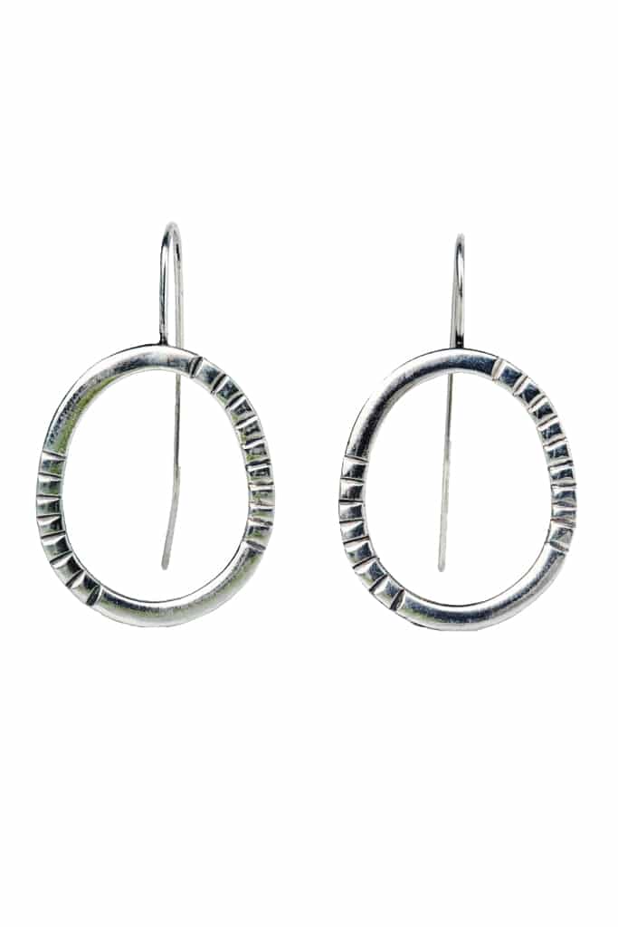 Dark silver oxidized circle earrings