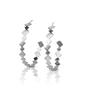 Minimal silver hoops