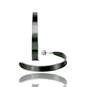 Black and silver minimal hoops
