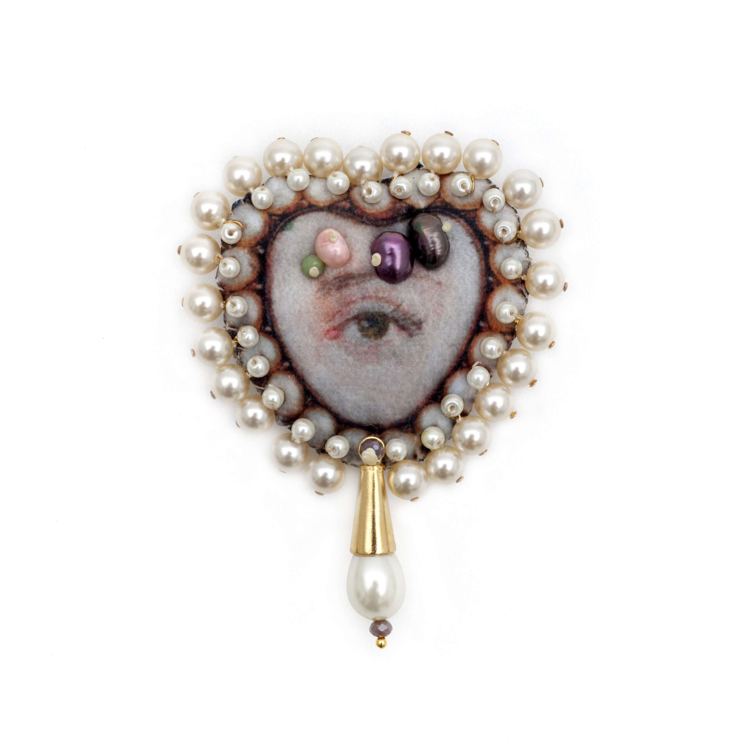 Heart eye pin with fabric and pearls