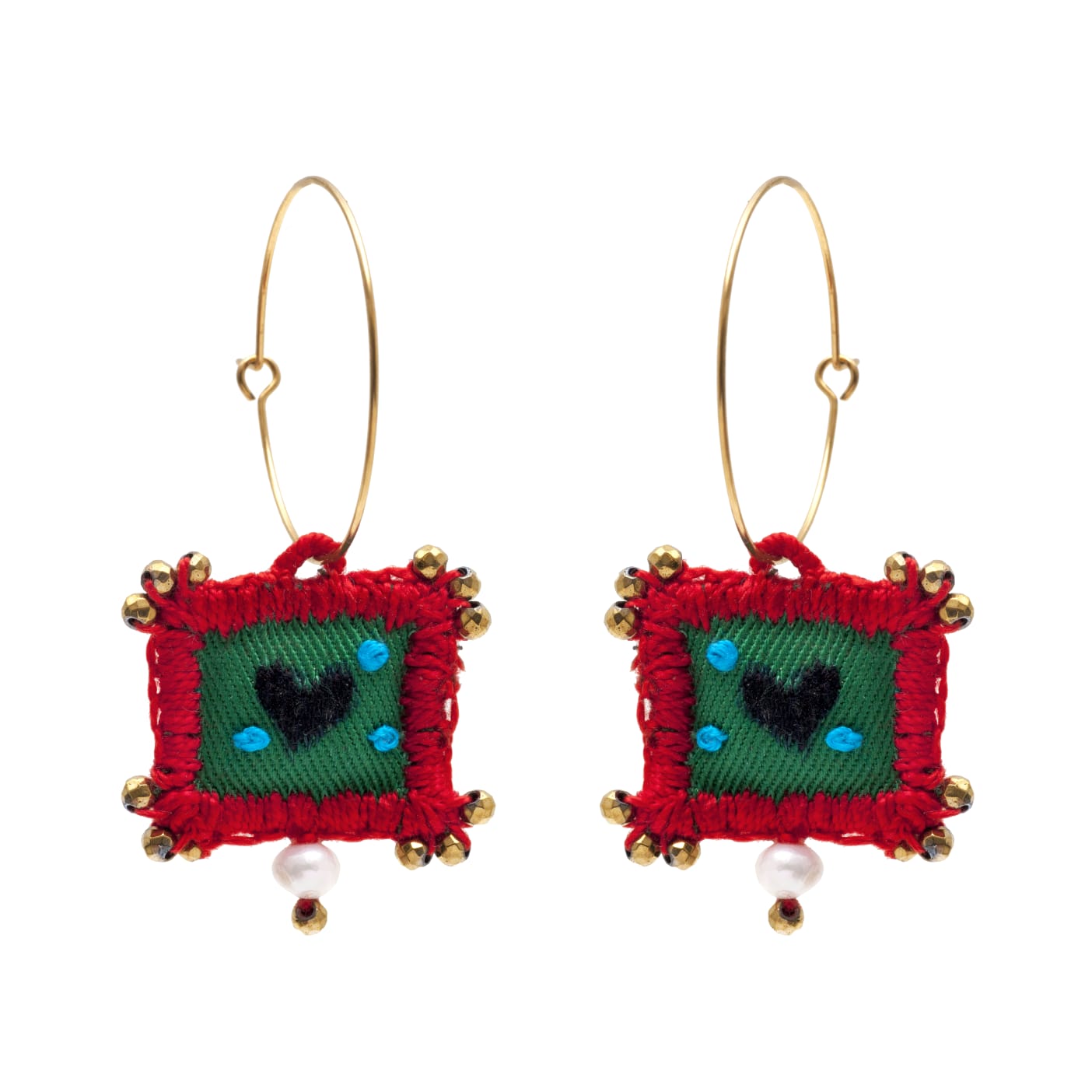 Black green red knitted heart earrings with pearl
