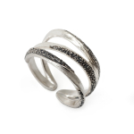 Triple row ring